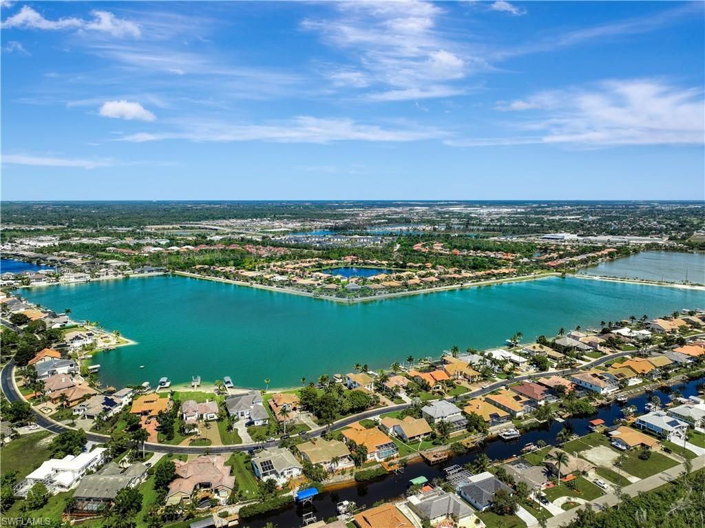5561 Harborage Dr, Fort Myers, FL 33908 Photo