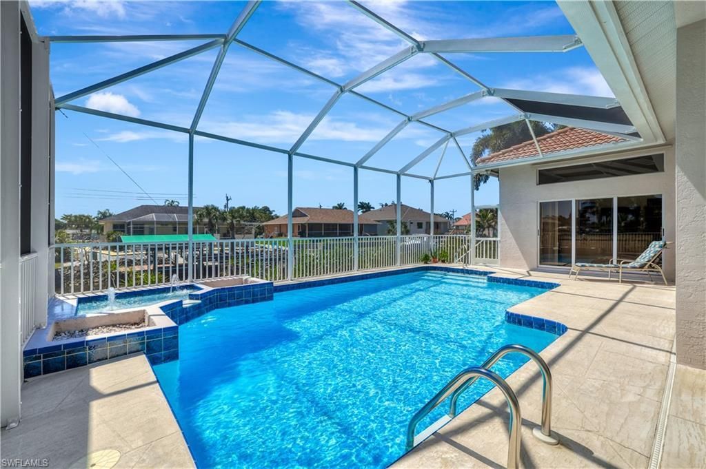 5561 Harborage Dr, Fort Myers, FL 33908 Photo