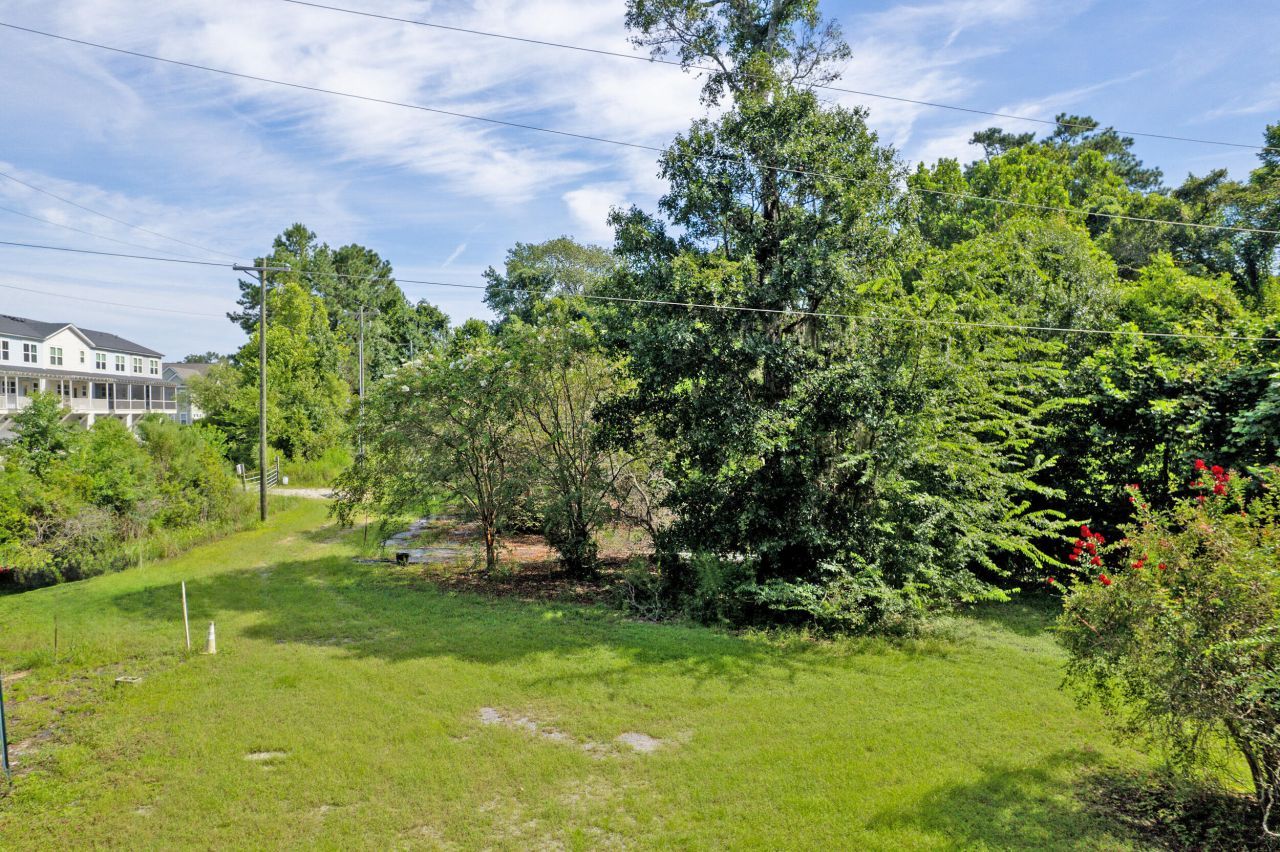 325 W 5th N Street Photo 8