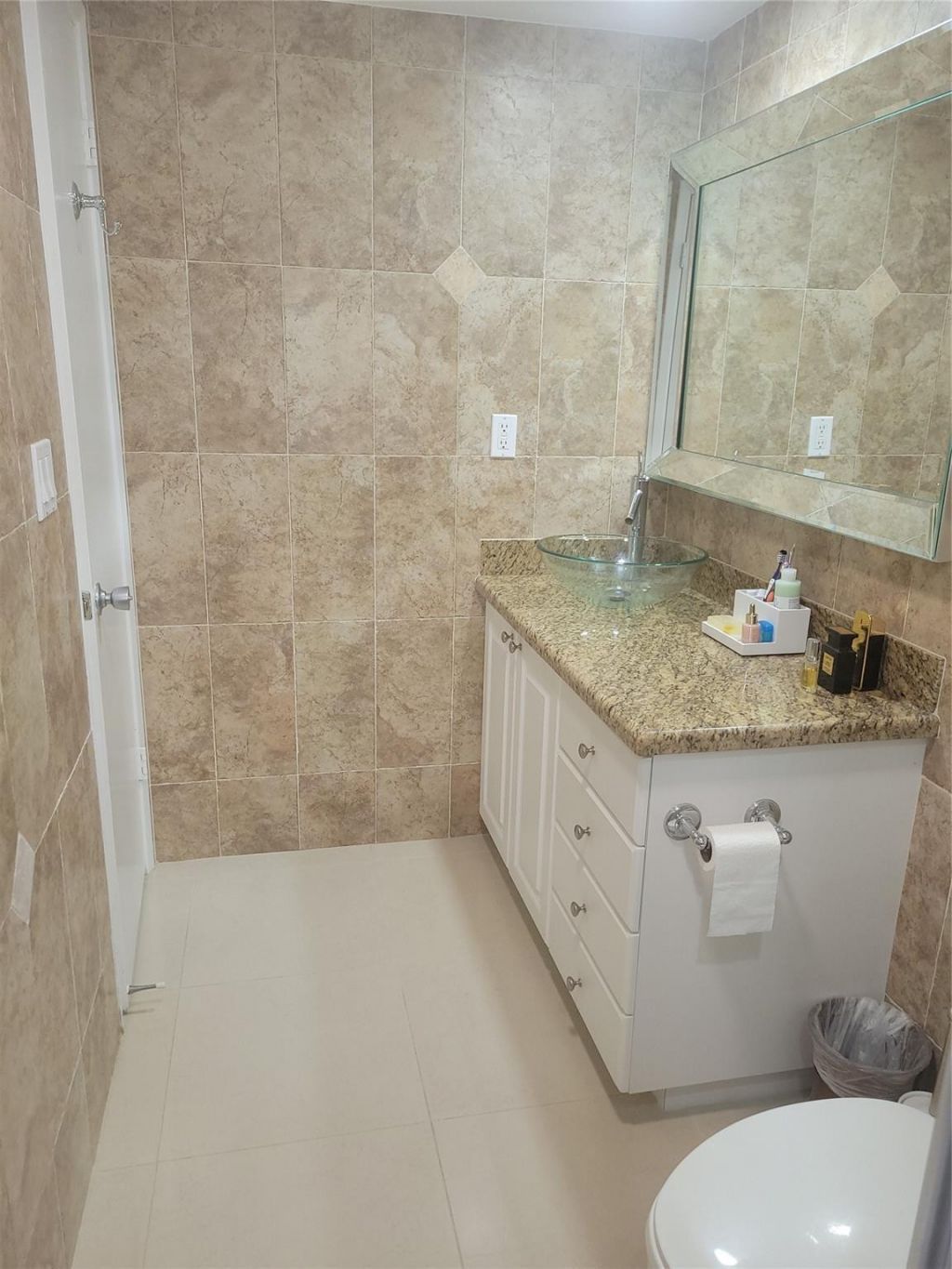 19370 Collins Avenue, Unit 809, Sunny Isles Beach, FL 33160 Photo