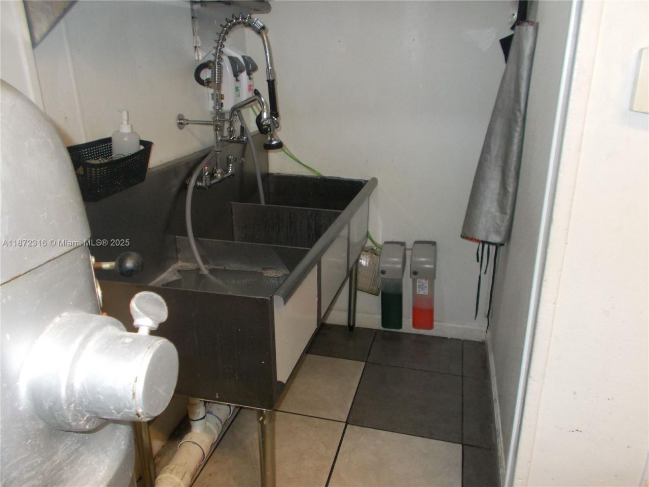 8219 SW 124th St, Pinecrest, FL 33156 Photo