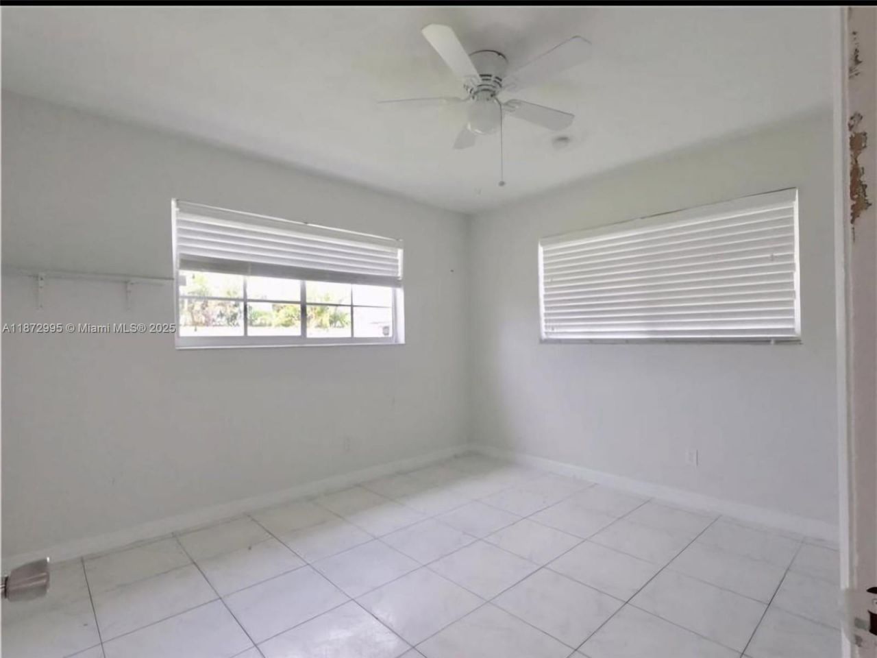 21140 NE 26th Ave, Miami, FL 33180 Photo