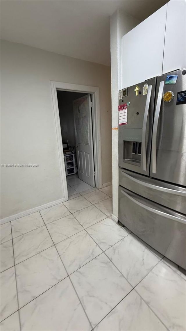 21140 NE 26th Ave, Miami, FL 33180 Photo