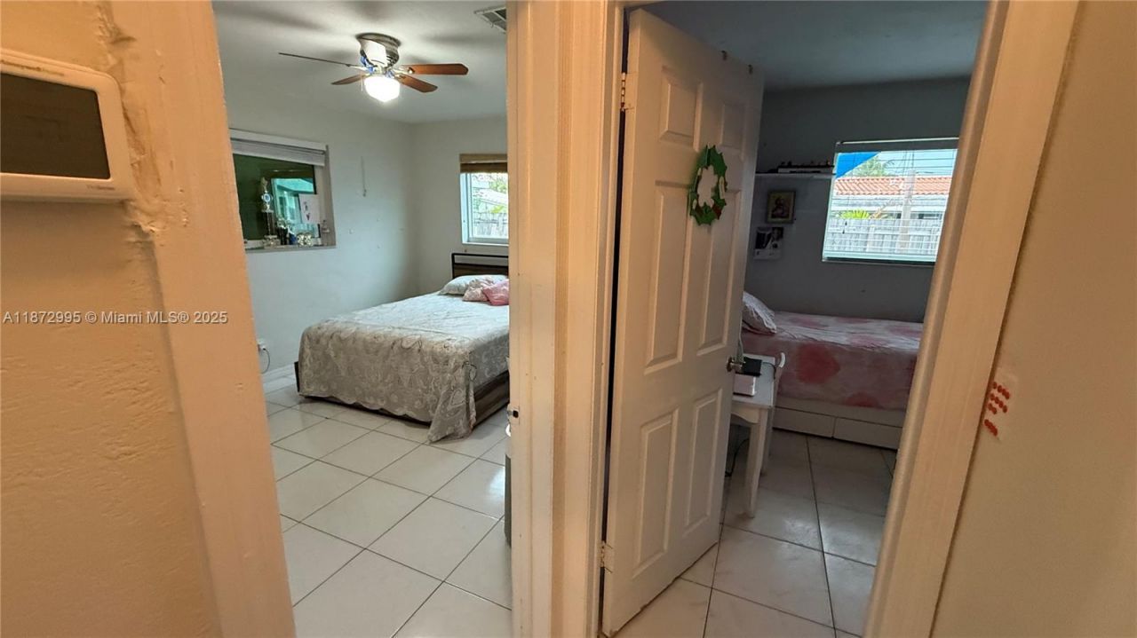 21140 NE 26th Ave, Miami, FL 33180 Photo