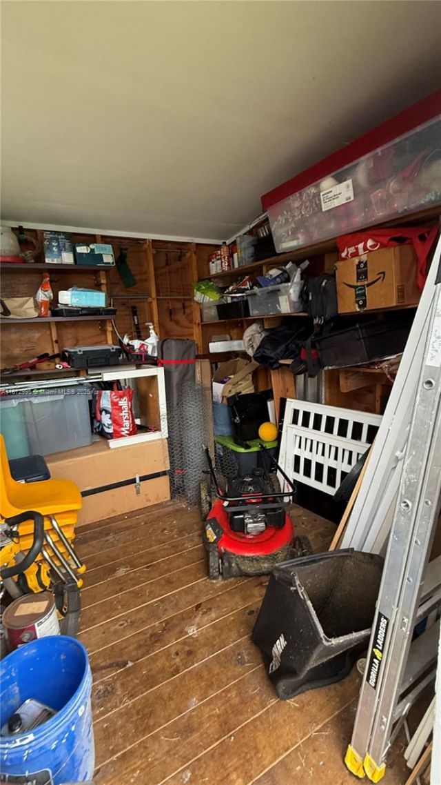 21140 NE 26th Ave, Miami, FL 33180 Photo