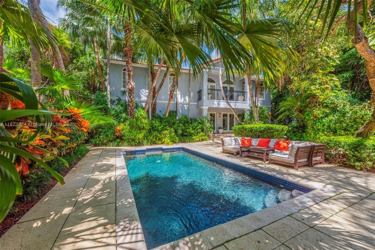 814 W Dilido Dr, Miami Beach, FL 33139 Photo