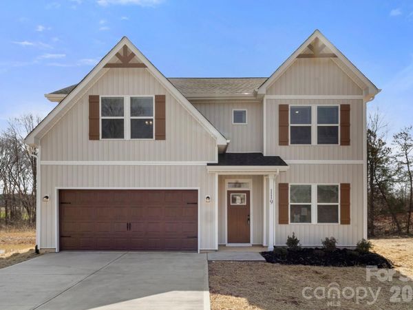 119 Indian Wells Court, Harmony, NC 28634