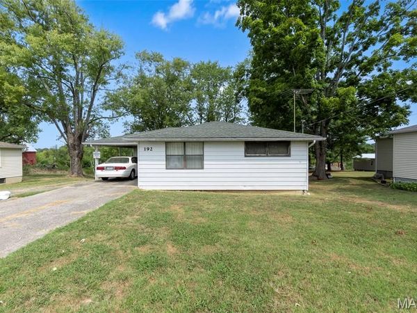 192 Market Street, Millersville, MO 63766