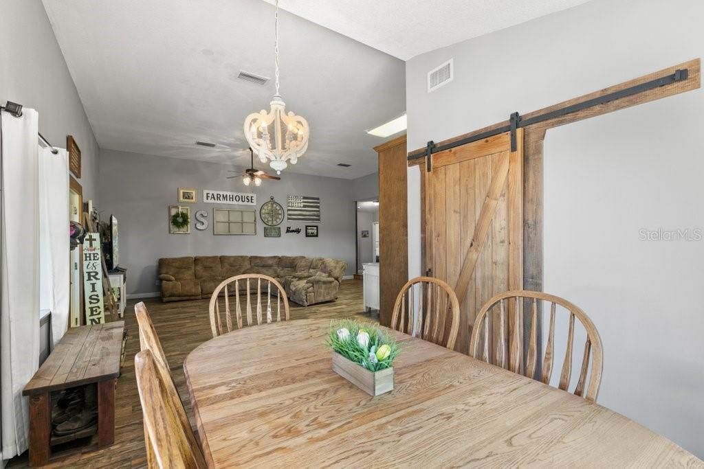 643 E State Road 100, San Mateo, FL 32187 Photo