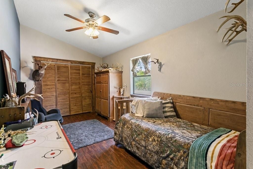 643 E State Road 100, San Mateo, FL 32187 Photo