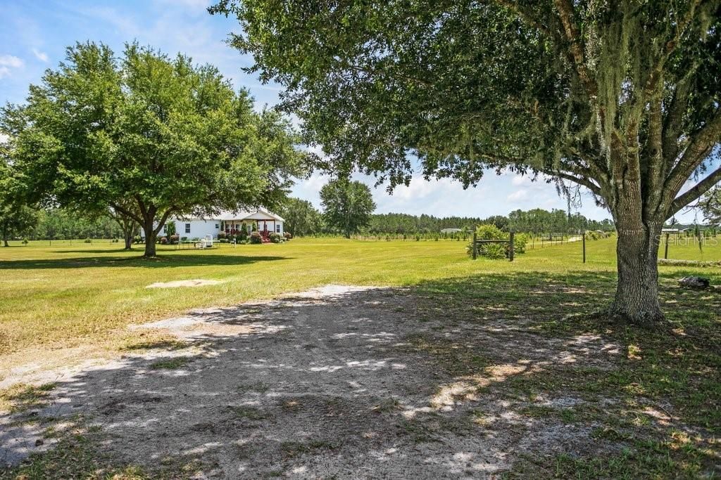 643 E State Road 100, San Mateo, FL 32187 Photo