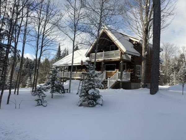2569 10 Mile Square Road, Charleston, VT 05833