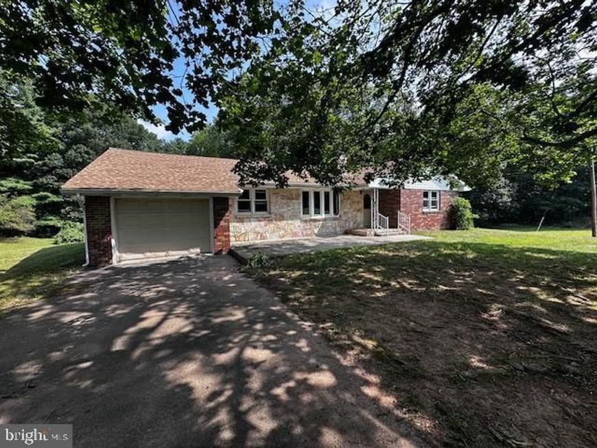 1217 Barton Road, Breezewood, PA 15533 Main Photo