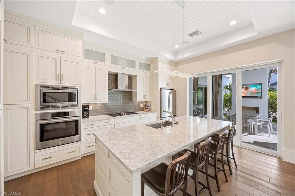 9171 Mercato Ln, Naples, FL 34108 Photo