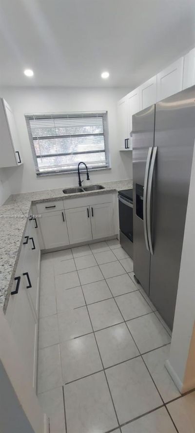 3033 NW 43rd Ave, Unit 108, Lauderdale Lakes, FL 33313 Photo