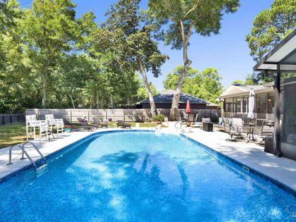 16531 Innerarity Pt Rd Pensacola, FL 32507