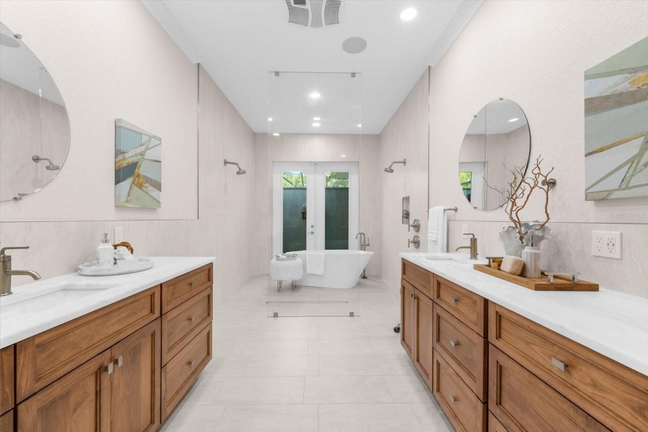 10808 Leafwing Drive, Sarasota, FL 34241 Photo