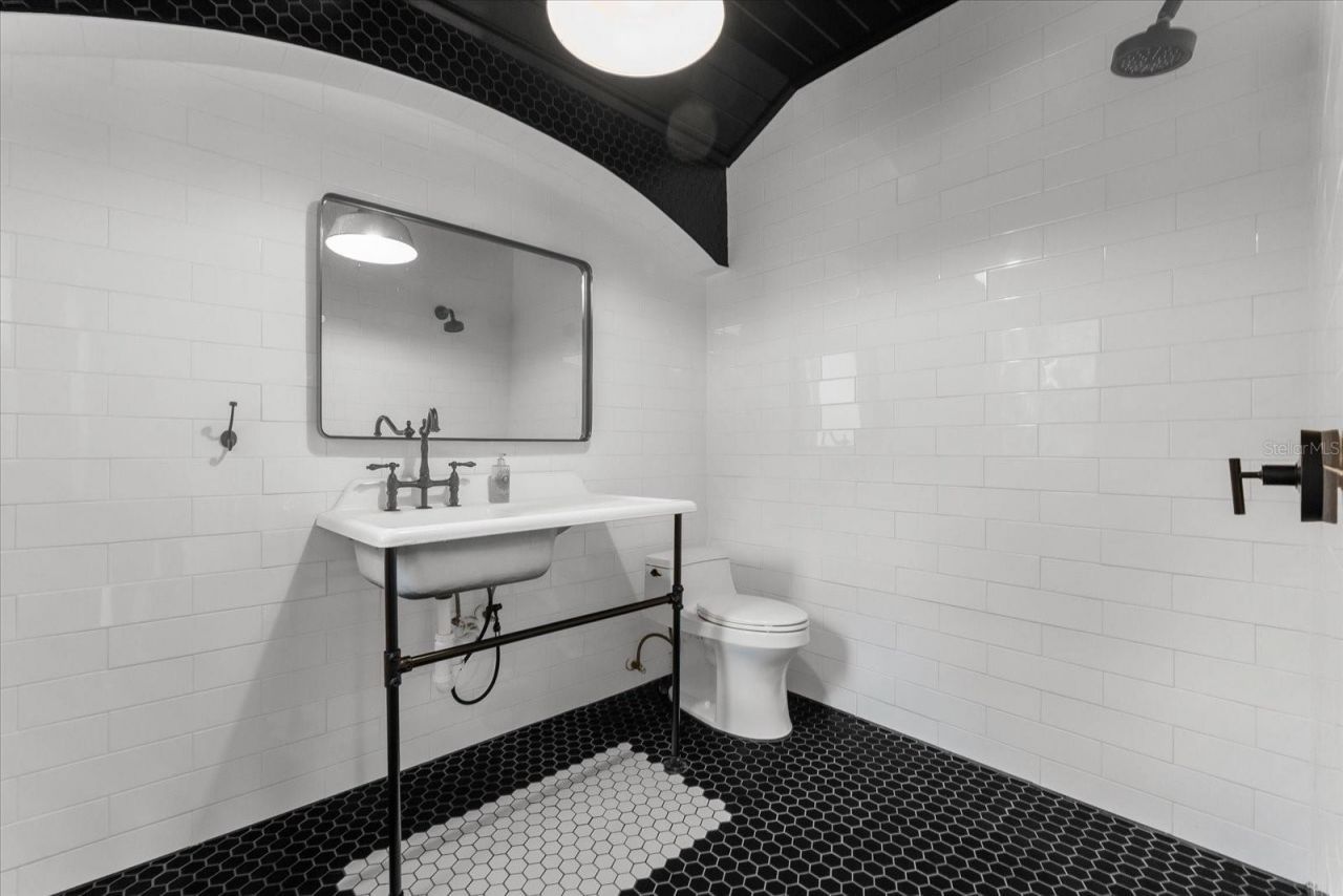 10808 Leafwing Drive, Sarasota, FL 34241 Photo