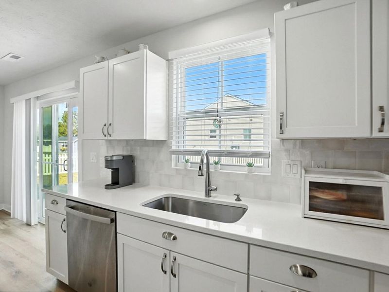 3005 Vervain Way, Tipp City, OH 45371 Photo 12