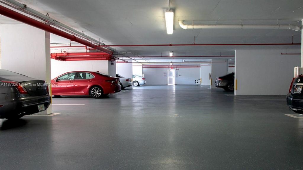 18100 N Bay Rd, Unit 509, Sunny Isles Beach, FL 33160 Photo