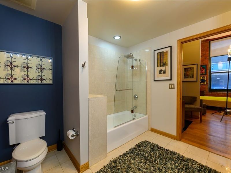 635 W Lakeside Avenue, Unit 406, Cleveland, OH 44113 Photo 18