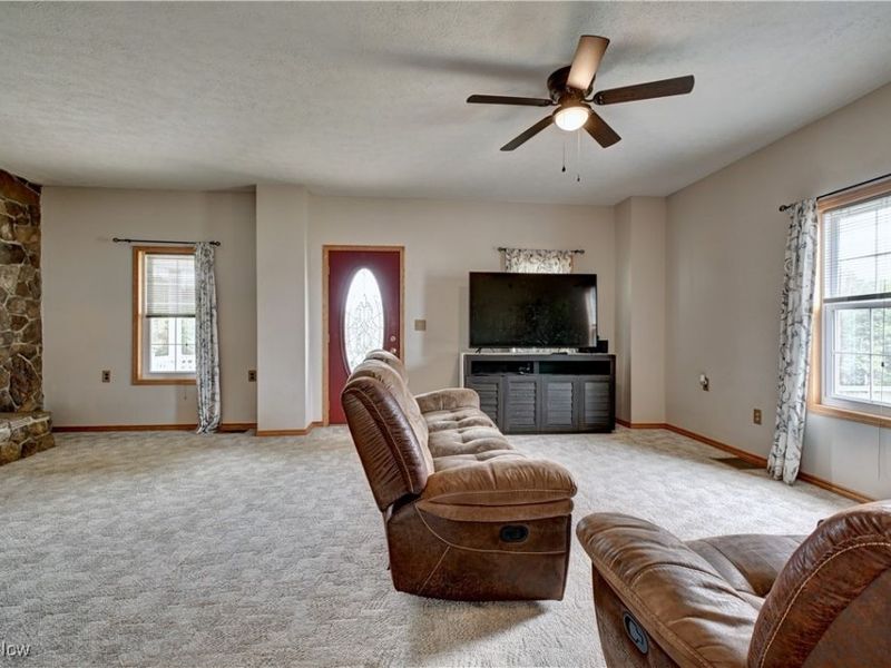 10870 County Road 6, Killbuck, OH 44637 Photo 13