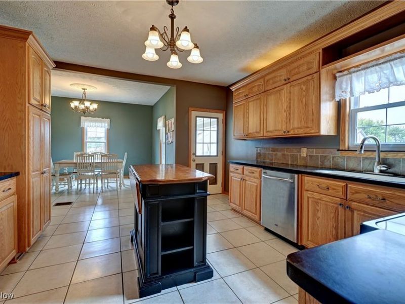 10870 County Road 6, Killbuck, OH 44637 Photo 6