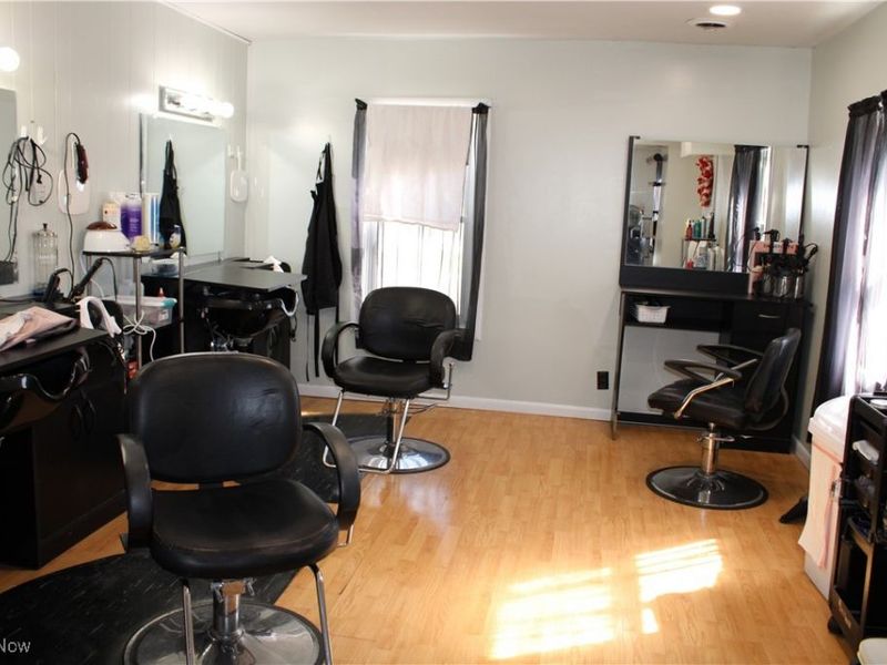 325 Market Street, Clarington, OH 43915 Photo 7