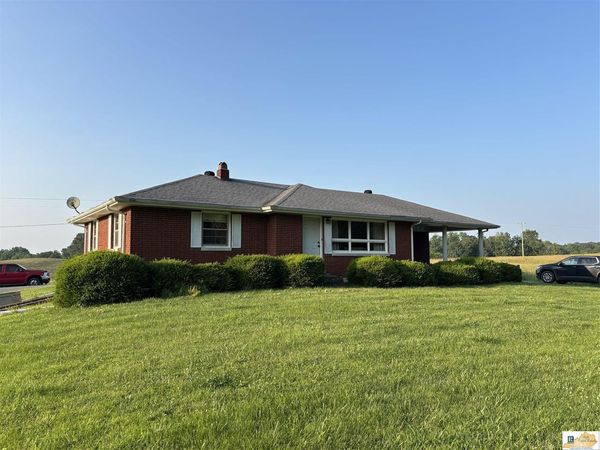 2794 Highway 1058, Jamestown, KY 42629