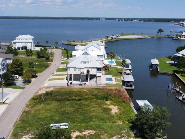 616 Sandy Hook Drive, Pass Christian, MS 39571