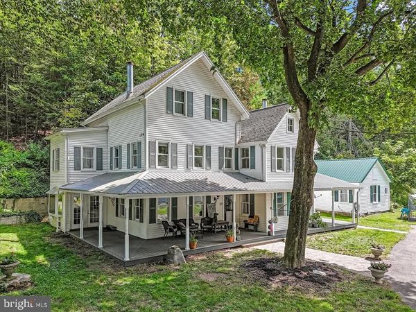 3585 FAIRYLAND ROAD, LEHIGHTON, PA 18235