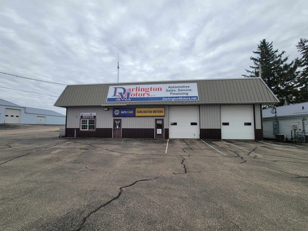 11738 Sth 23, Darlington, WI 53530