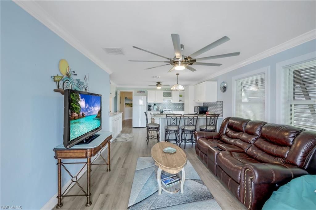 691 Palm Dr, Goodland, FL 34140 Photo