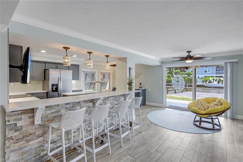 691 Palm Dr, Goodland, FL 34140 Photo