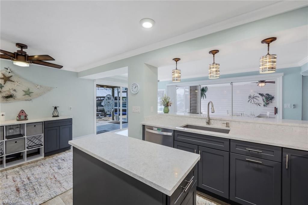 691 Palm Dr, Goodland, FL 34140 Photo