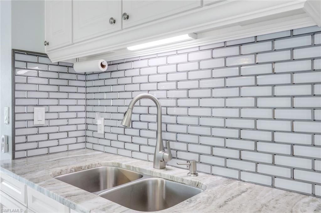 691 Palm Dr, Goodland, FL 34140 Photo