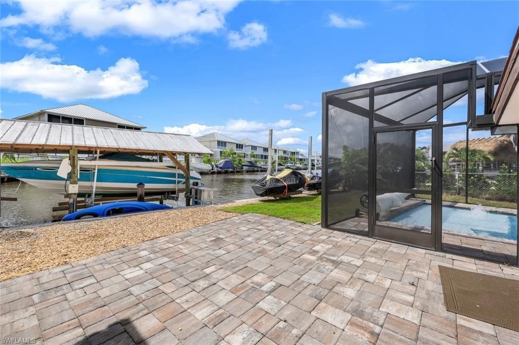 691 Palm Dr, Goodland, FL 34140 Photo