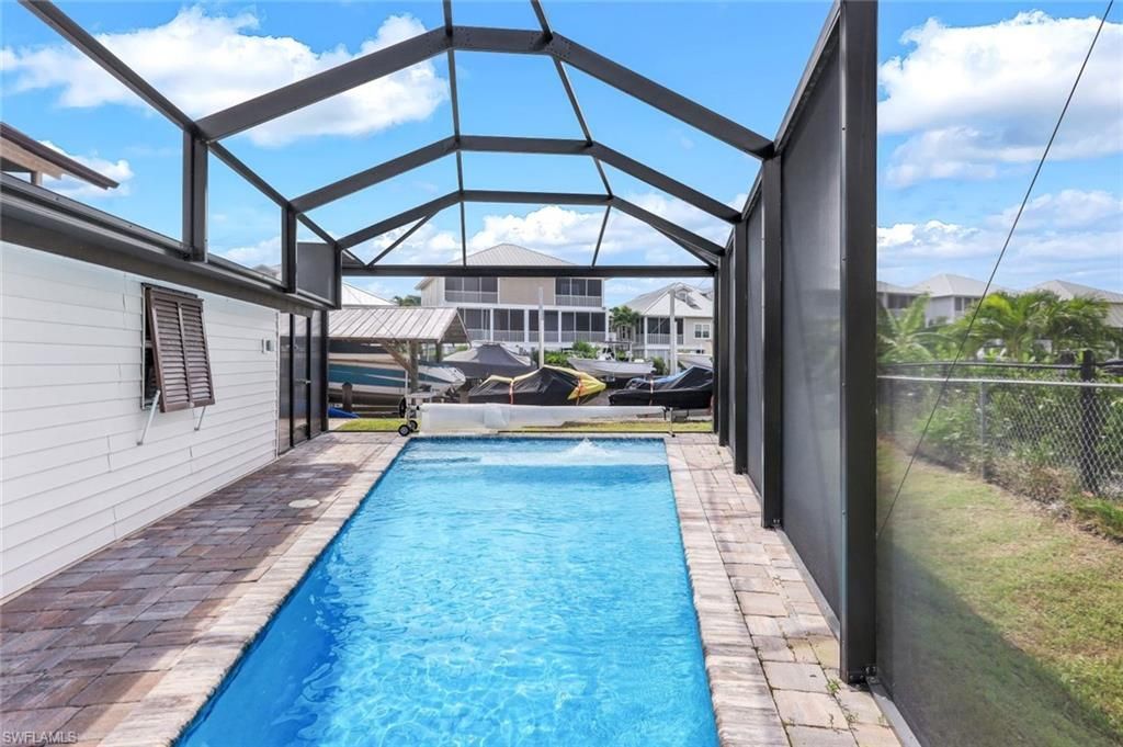 691 Palm Dr, Goodland, FL 34140 Photo