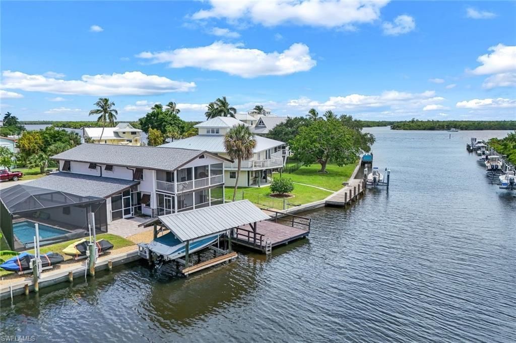 691 Palm Dr, Goodland, FL 34140 Photo