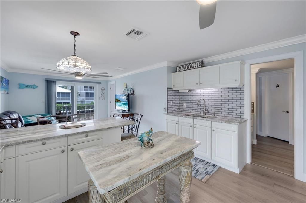 691 Palm Dr, Goodland, FL 34140 Photo