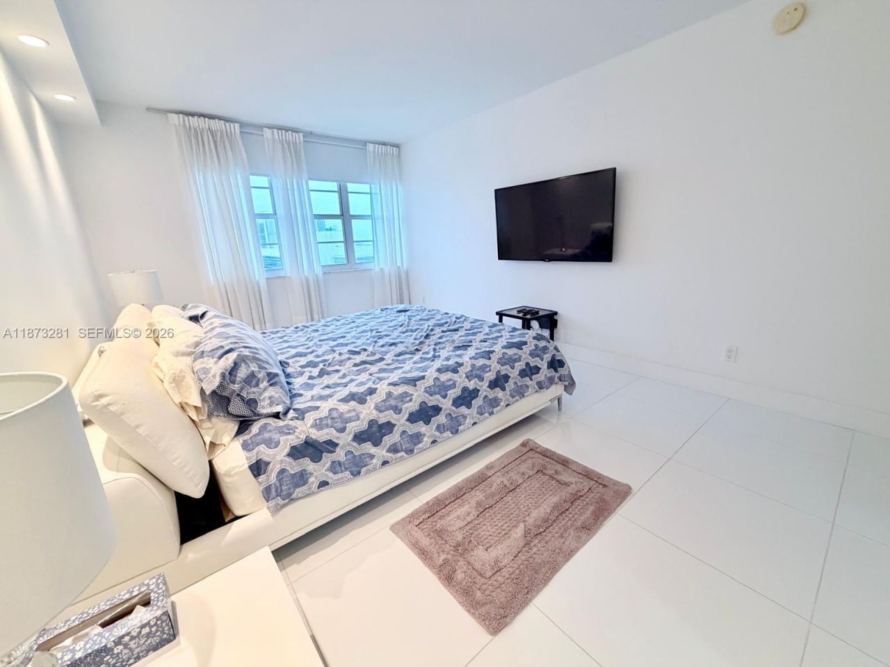 100 Lincoln Rd, Unit 1504, Miami Beach, FL 33139 Photo