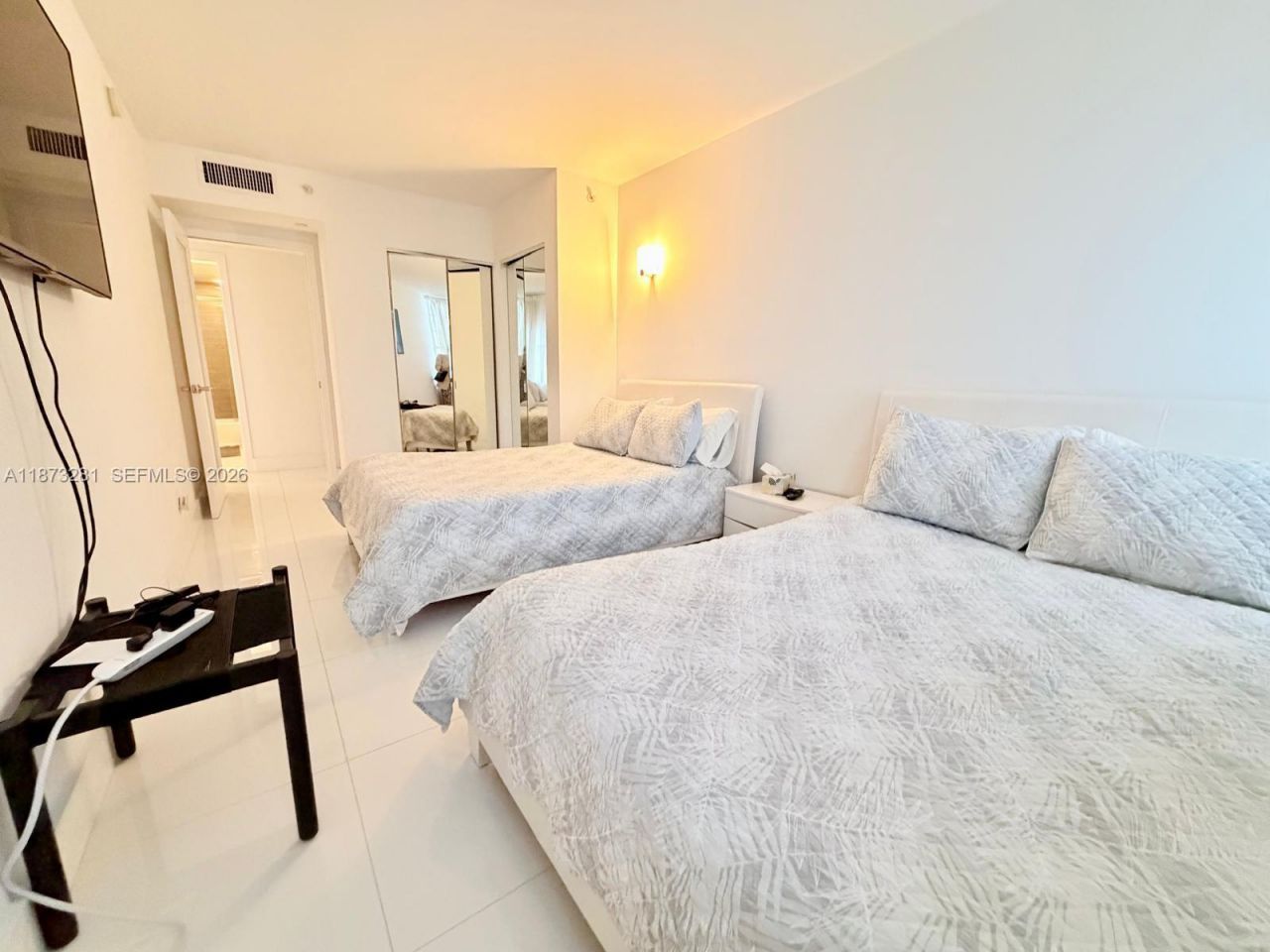 100 Lincoln Rd, Unit 1504, Miami Beach, FL 33139 Photo