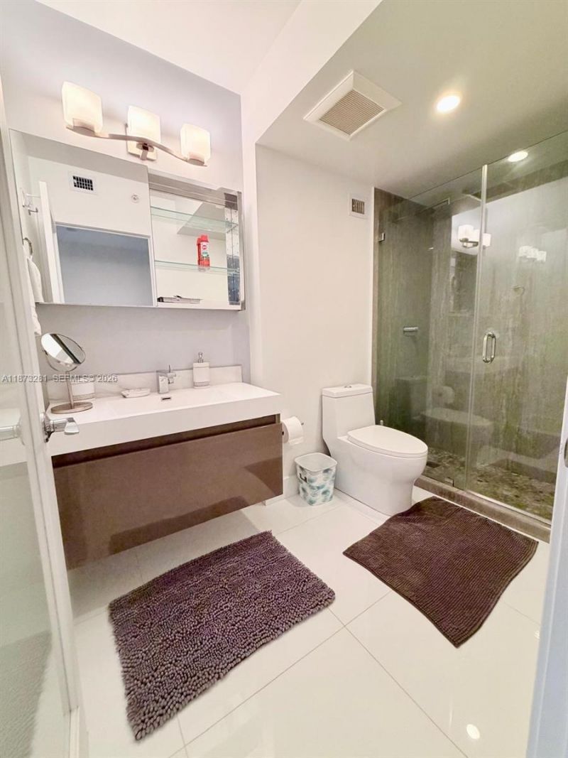 100 Lincoln Rd, Unit 1504, Miami Beach, FL 33139 Photo