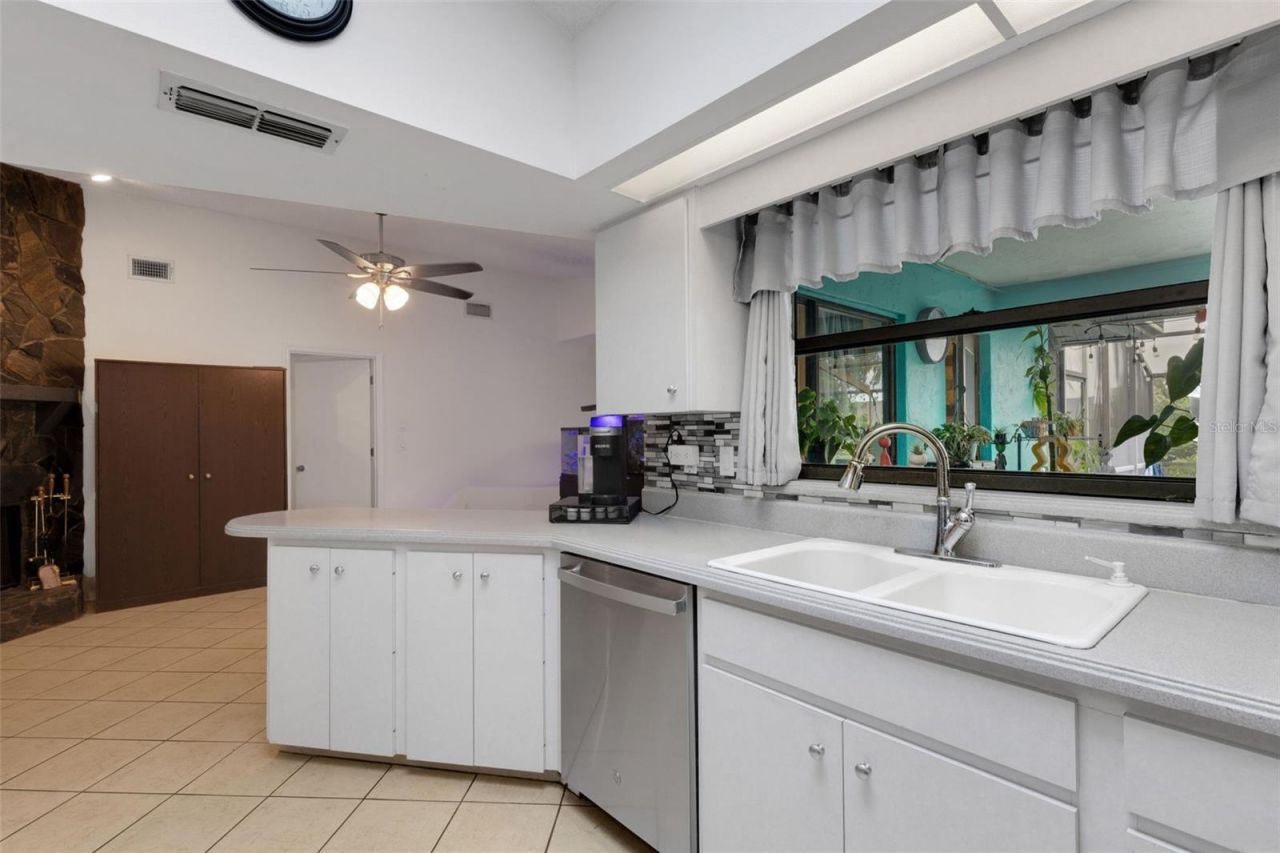 5709 39th Street Circle E, Bradenton, FL 34203 Photo