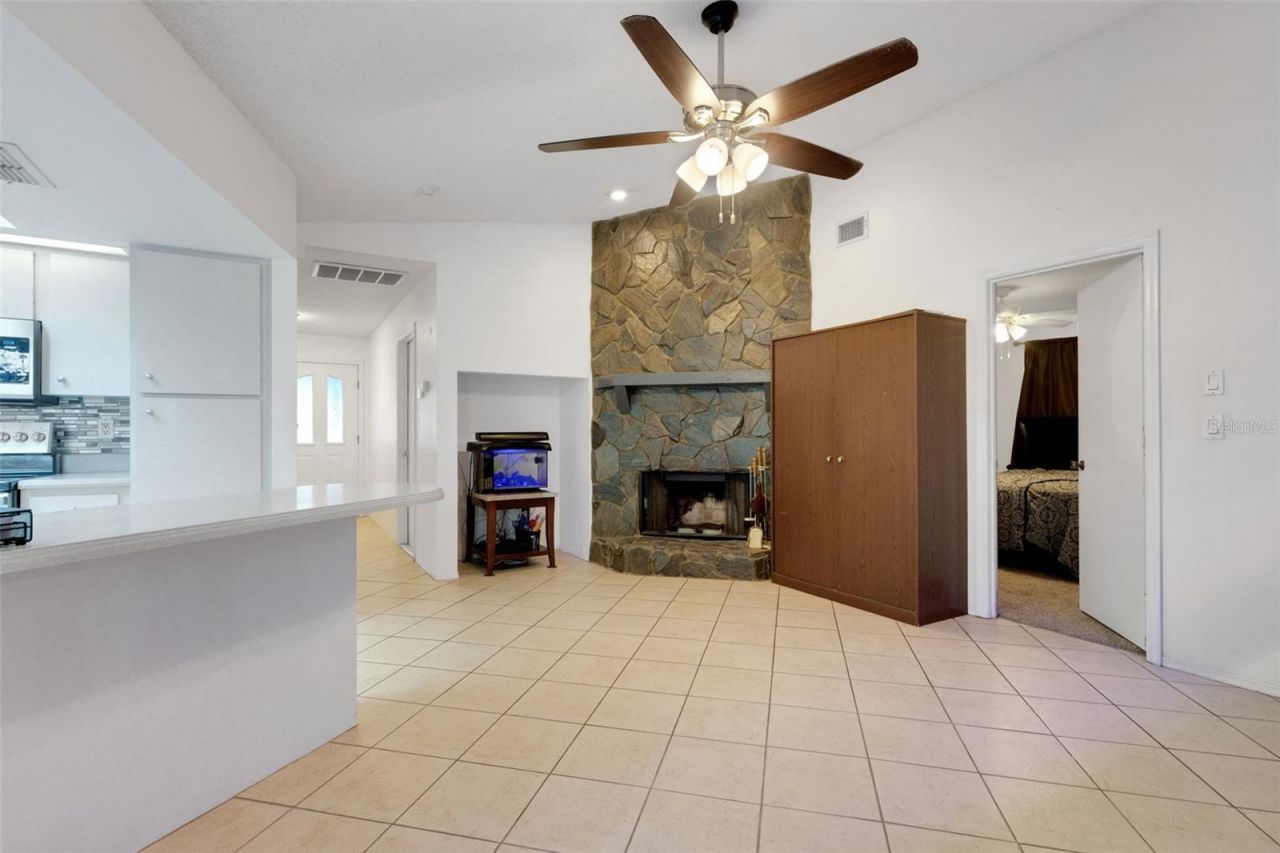 5709 39th Street Circle E, Bradenton, FL 34203 Photo