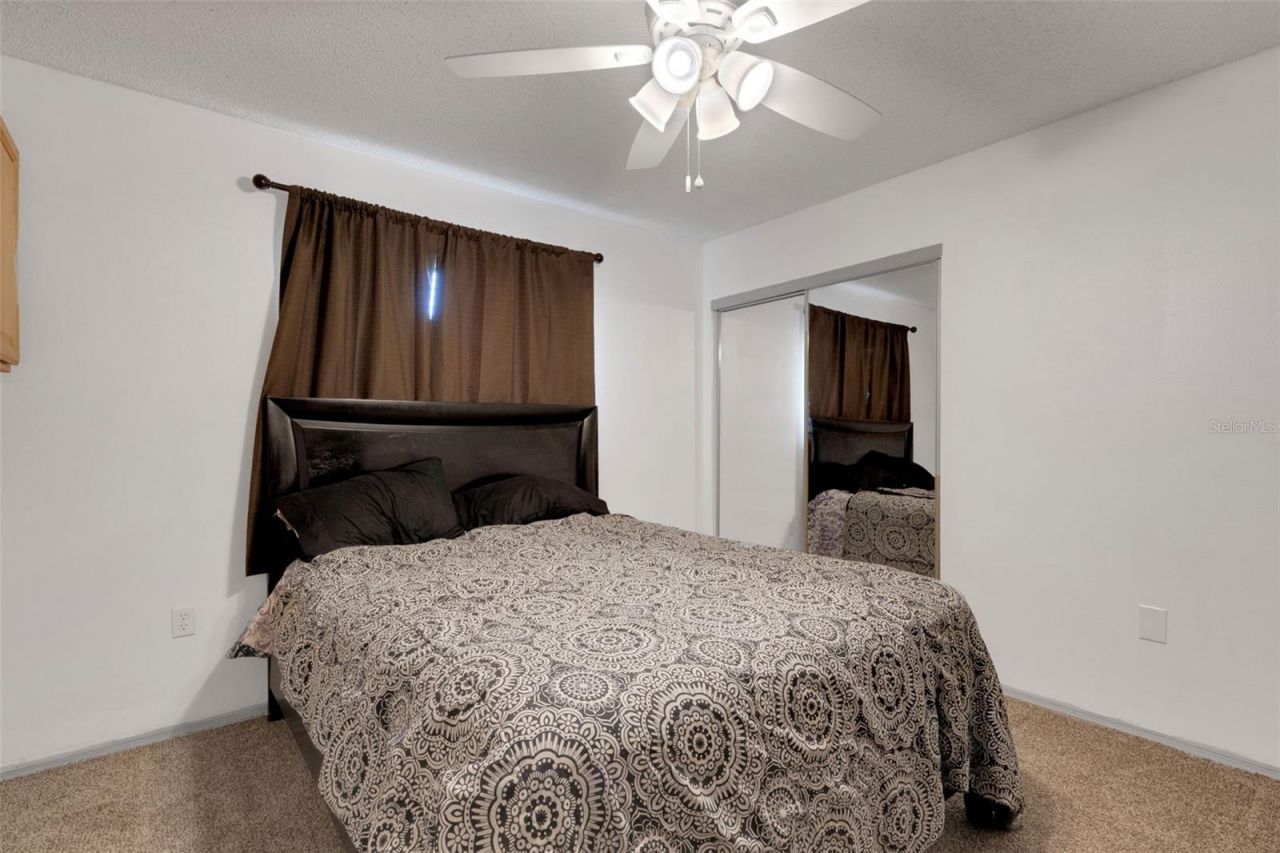 5709 39th Street Circle E, Bradenton, FL 34203 Photo