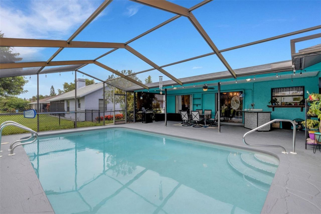 5709 39th Street Circle E, Bradenton, FL 34203 Photo