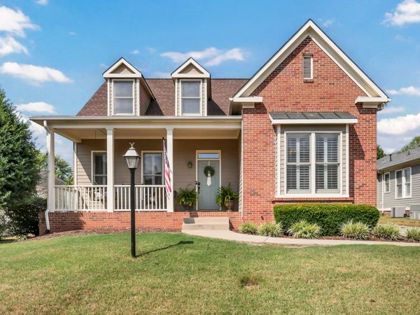 2204 Exeter Ln, Clarksville, TN 37043