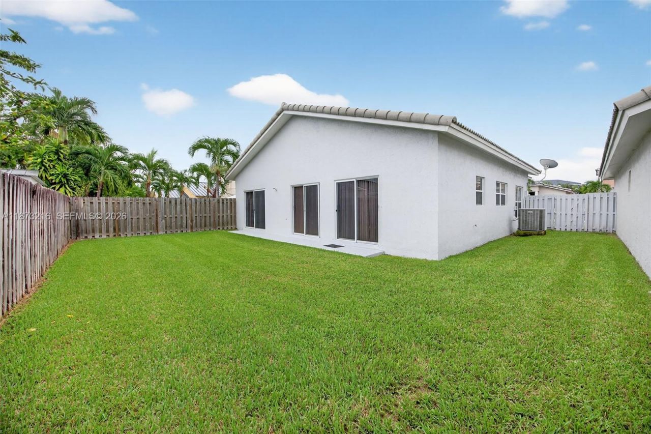 12145 SW 250th Ter, Homestead, FL 33032 Photo