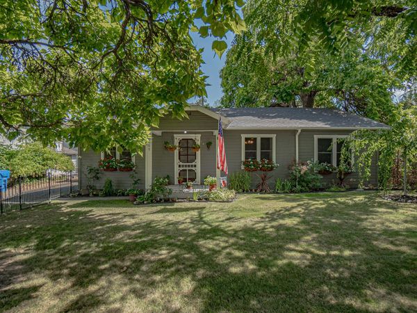 1969 SW Allen Creek Road, Grants Pass, OR 97527